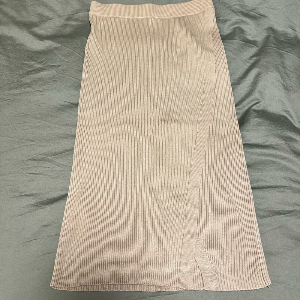 Abercrombie and Fitch Wrap Ribbed Midi Skirt
